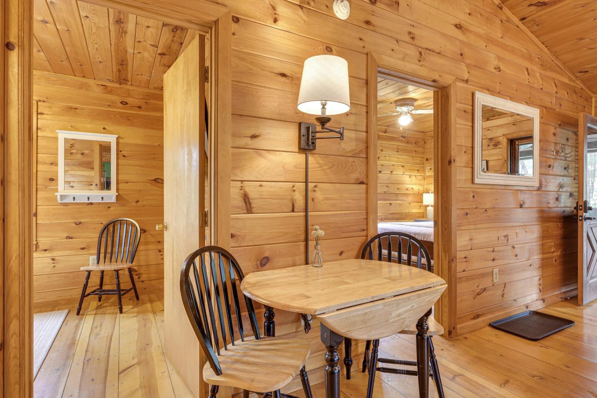 Cozy Cabin In Private Location With Hot Tub And Grill! Blue Ridge Luaran gambar